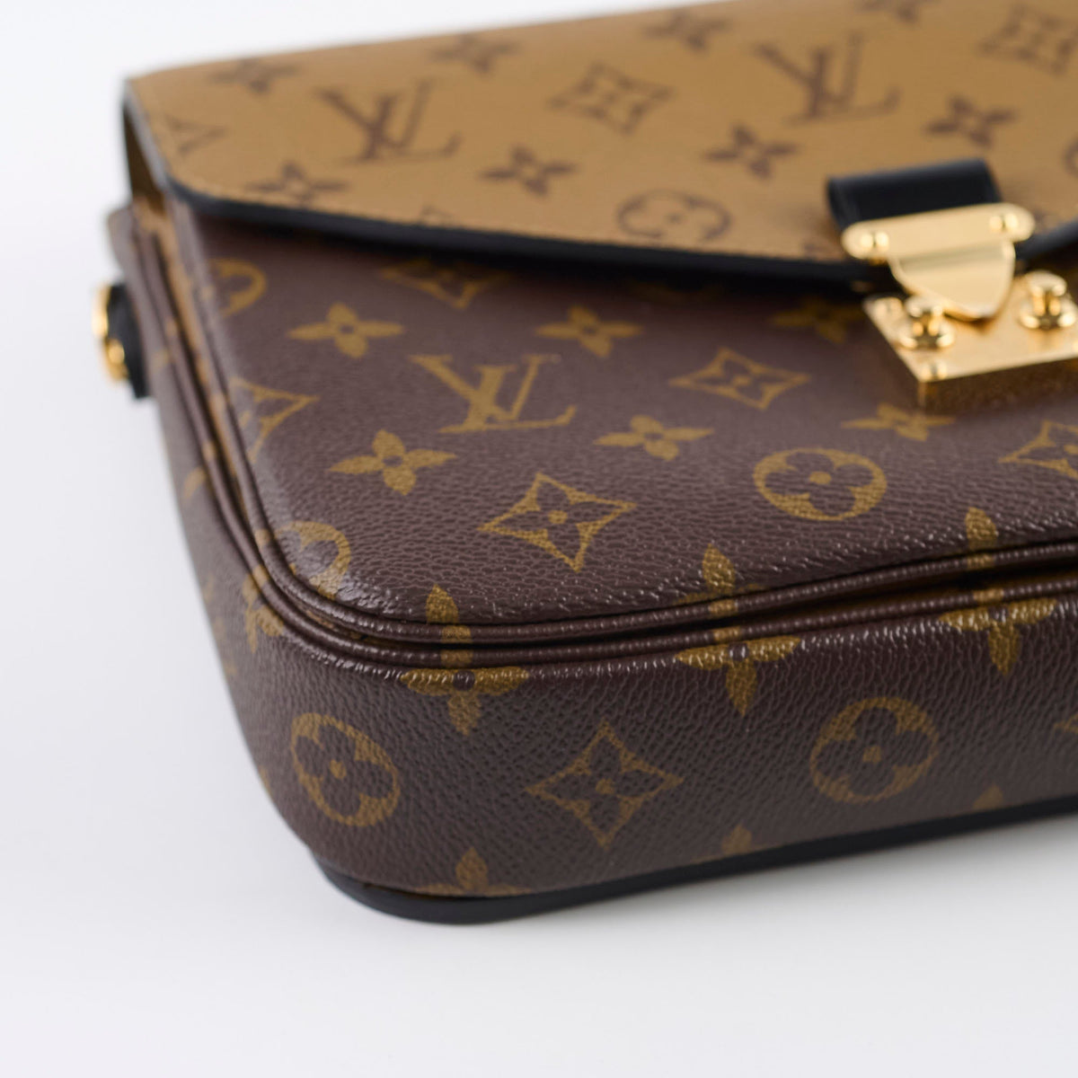 Louis Vuitton Pochette Metis Reverse Monogram - photo 5