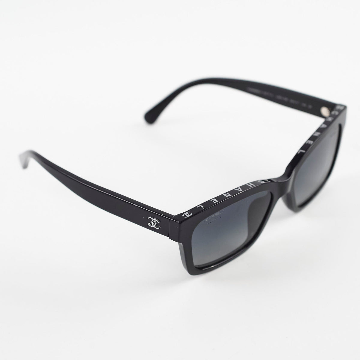 Chanel Sunglasses Black Polarized - photo 3