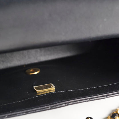 Chanel Chain Flap Bag Black GHW (microchip) - photo 8