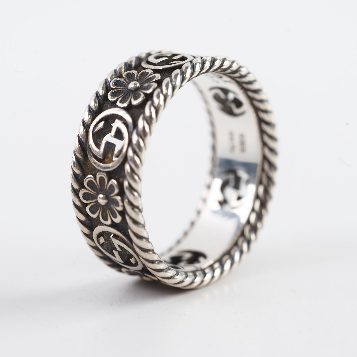 Gucci Ruthenium Silver Ring Size 20 - photo 7