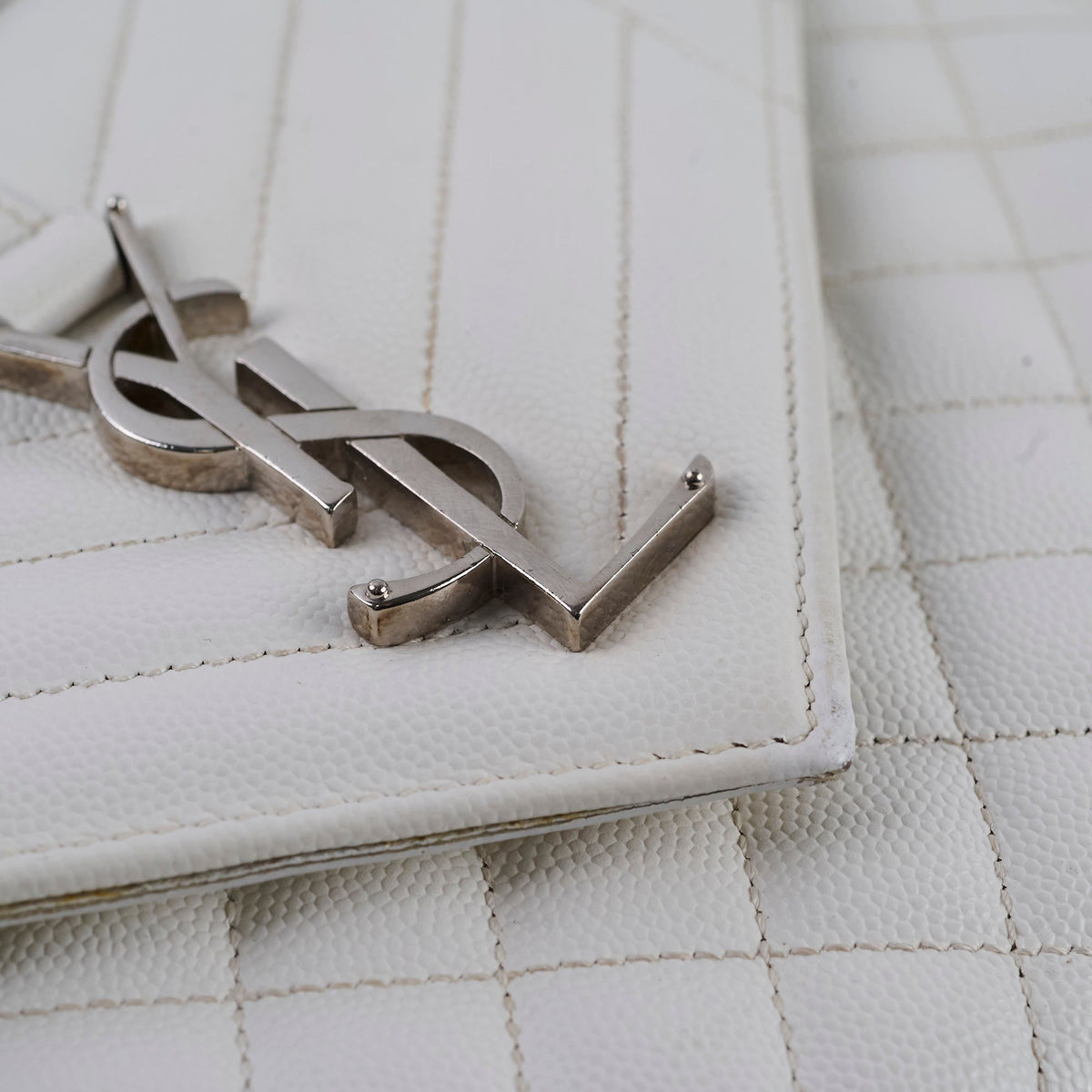Saint Laurent Envelope Crossbody Medium White - photo 12
