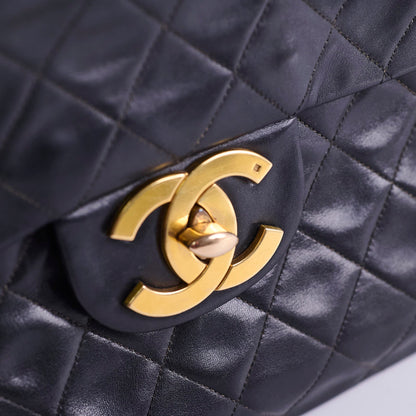Chanel Vintage Maxi Single Flap Black - photo 16
