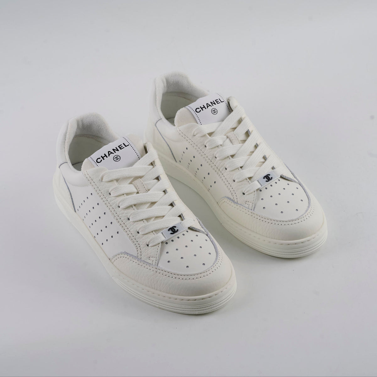 Chanel Interlocking CC Logo Trainer Women Size 38 - photo 1