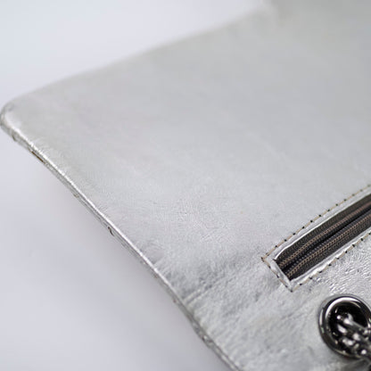 Chanel Maxi Flap Metallic Silver Series 11 - photo 6