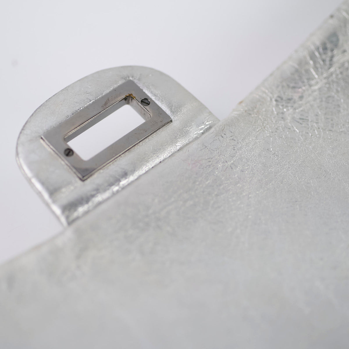 Chanel Maxi Flap Metallic Silver Series 11 - photo 8