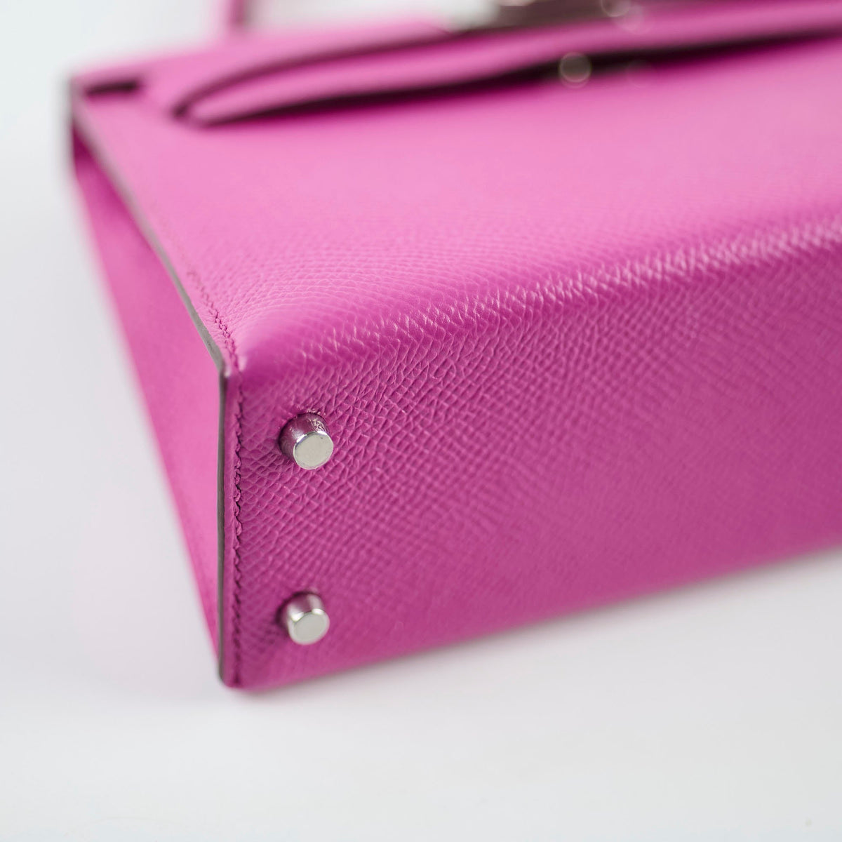 Hermes Mini Kelly Epsom Magnolia PHW 2018 - photo 7