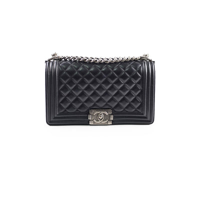 Chanel Caviar Old Medium Boy Black Series 28 - photo 1