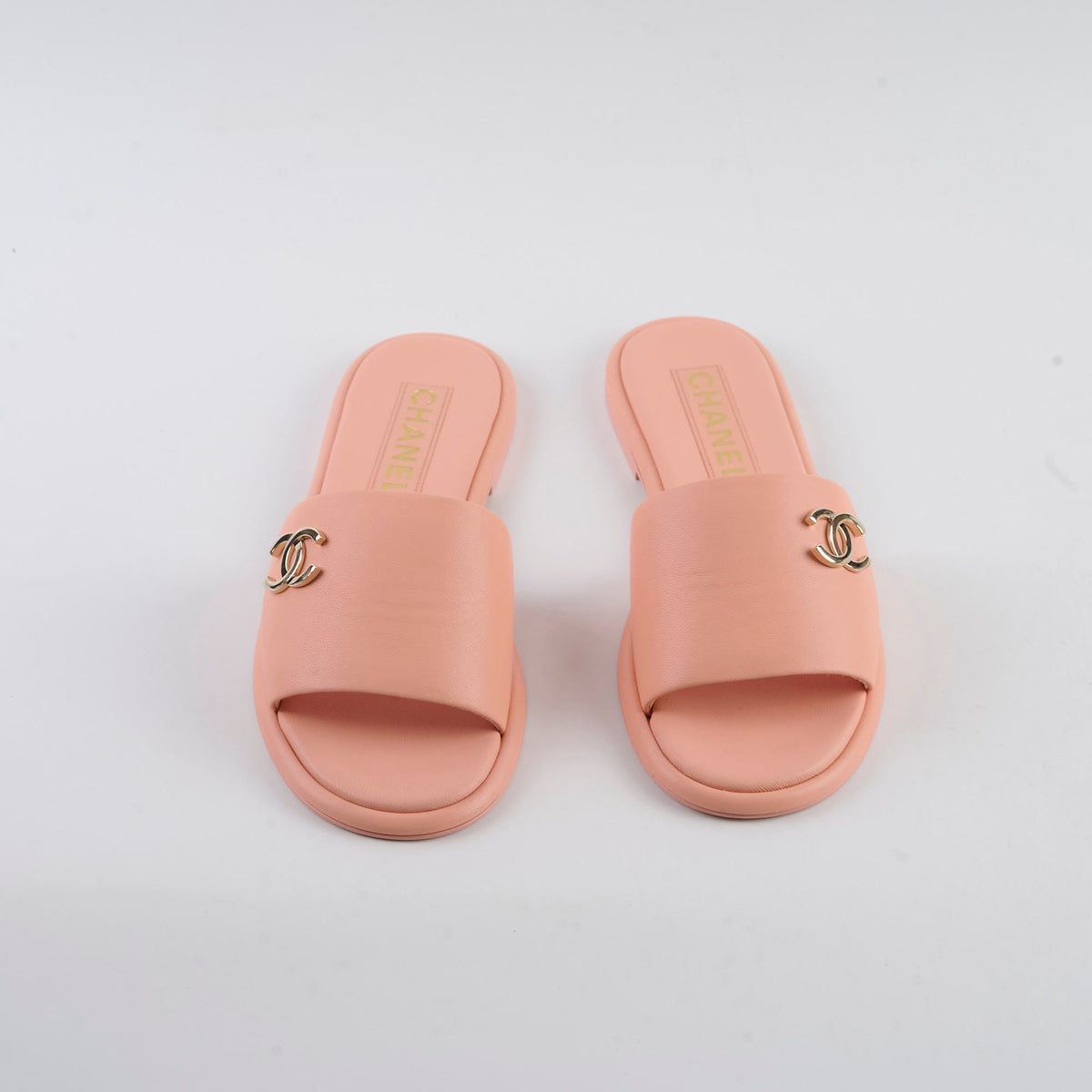 Chanel Sandals Peach Size 38.5 - photo 2