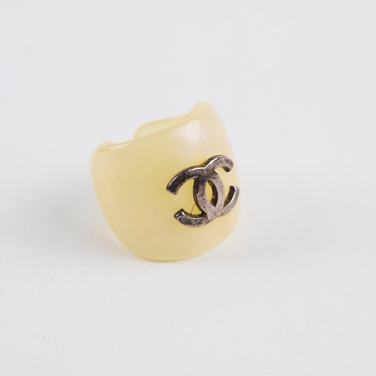 Chanel Vintage Open Rings- Coco Beige and Pearlescent CC (2001) - photo 3