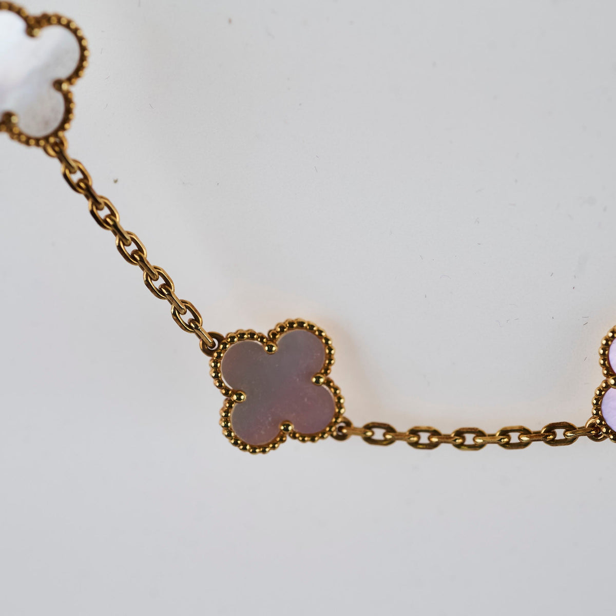 Van Cleef & Arpels Vintage Alhambra 10 Motifs White Mother of Pearl Necklace - photo 6