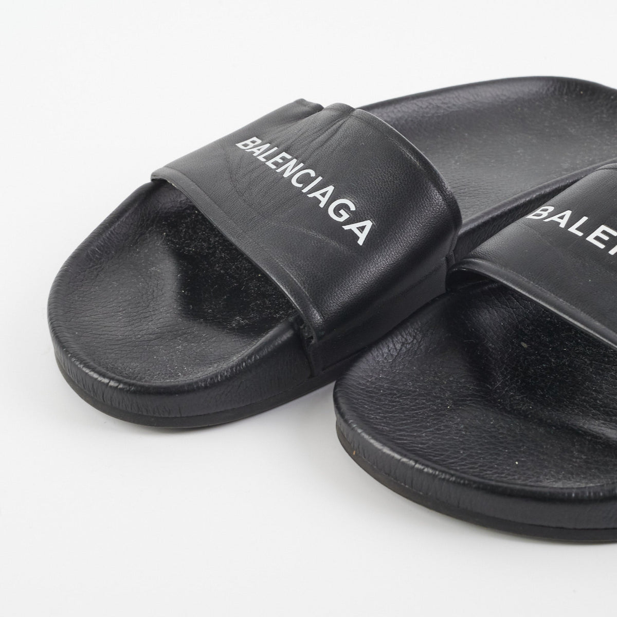 Balenciga Classis Logo Leather Slide Size 38 - photo 5