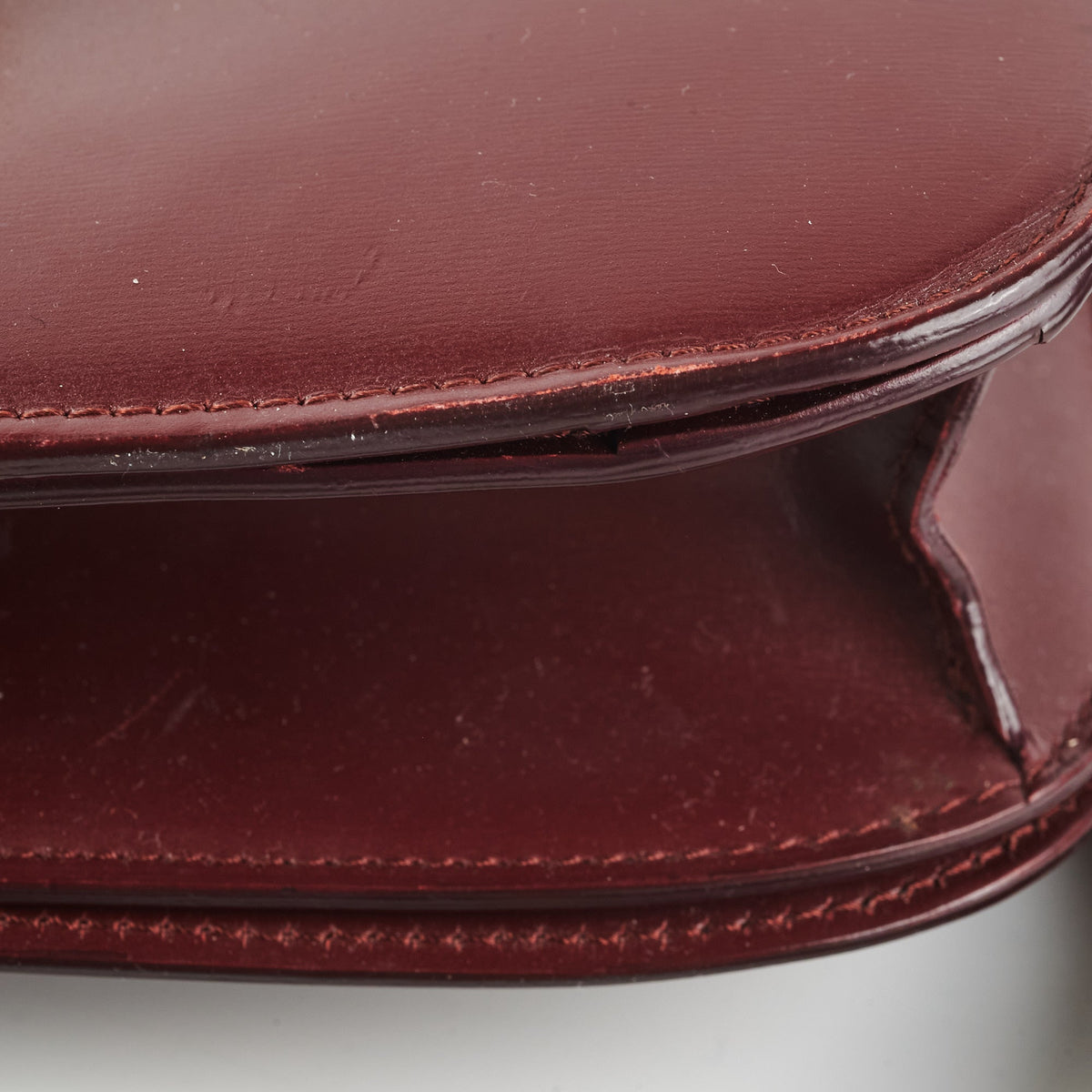 Celine Box Medium Burgundy - photo 13