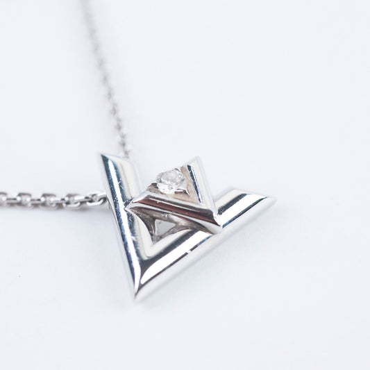 Louis Vuitton Volt Necklace with Diamond White Gold - photo 2