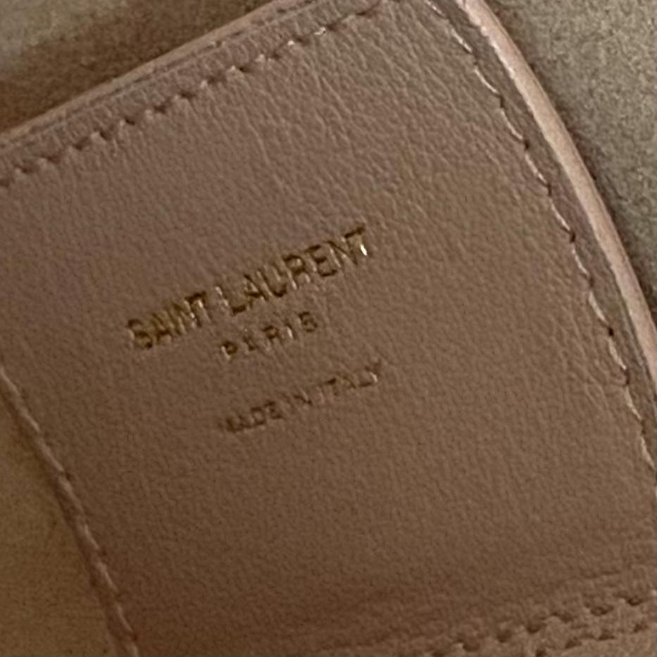 SAINT LAURENT Leather Shopper Tote Tall - image 8