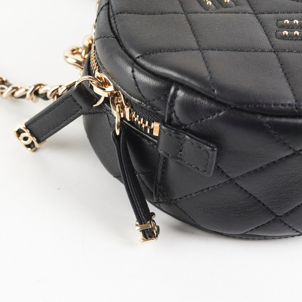 Chanel Seasonal Bag Black - photo 7