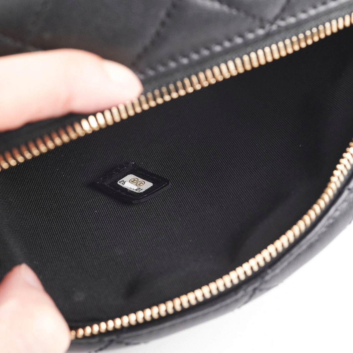 Chanel Seasonal Bag Black - photo 5