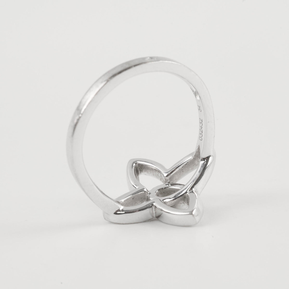Louis Vuitton 18k White Gold Fleur Ring Size 54 - photo 3