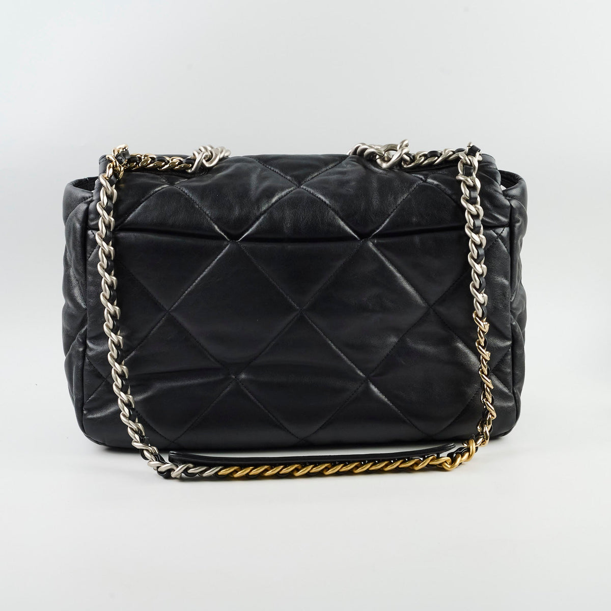 Chanel 19 Large Black Microchip - photo 3