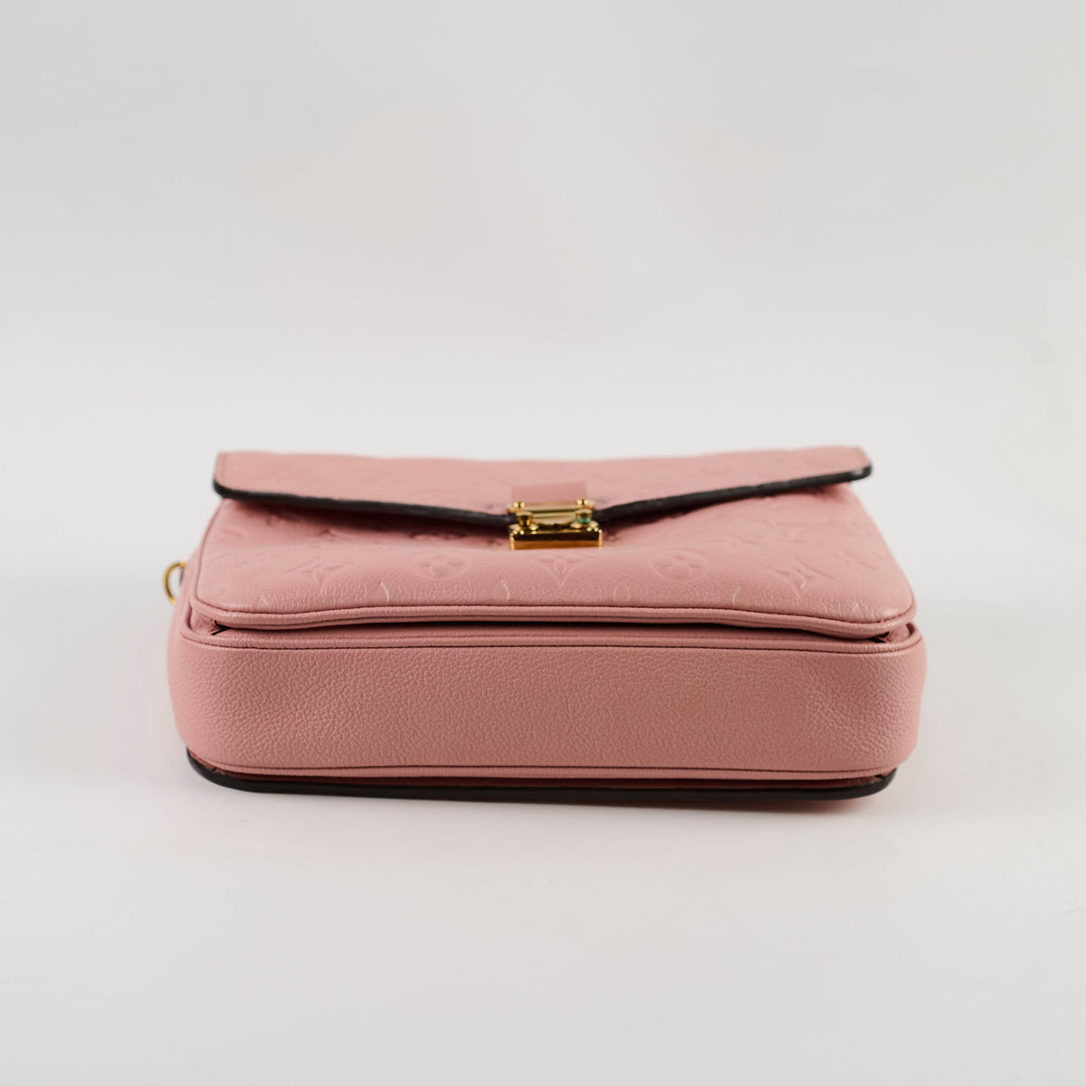 Louis Vuitton Pochette Metis Empriente Light Pink - photo 4