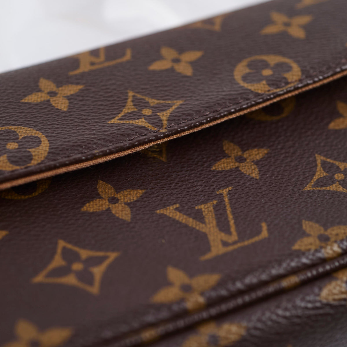 Louis Vuitton Ivy Crossbody Bag Monogram - photo 11