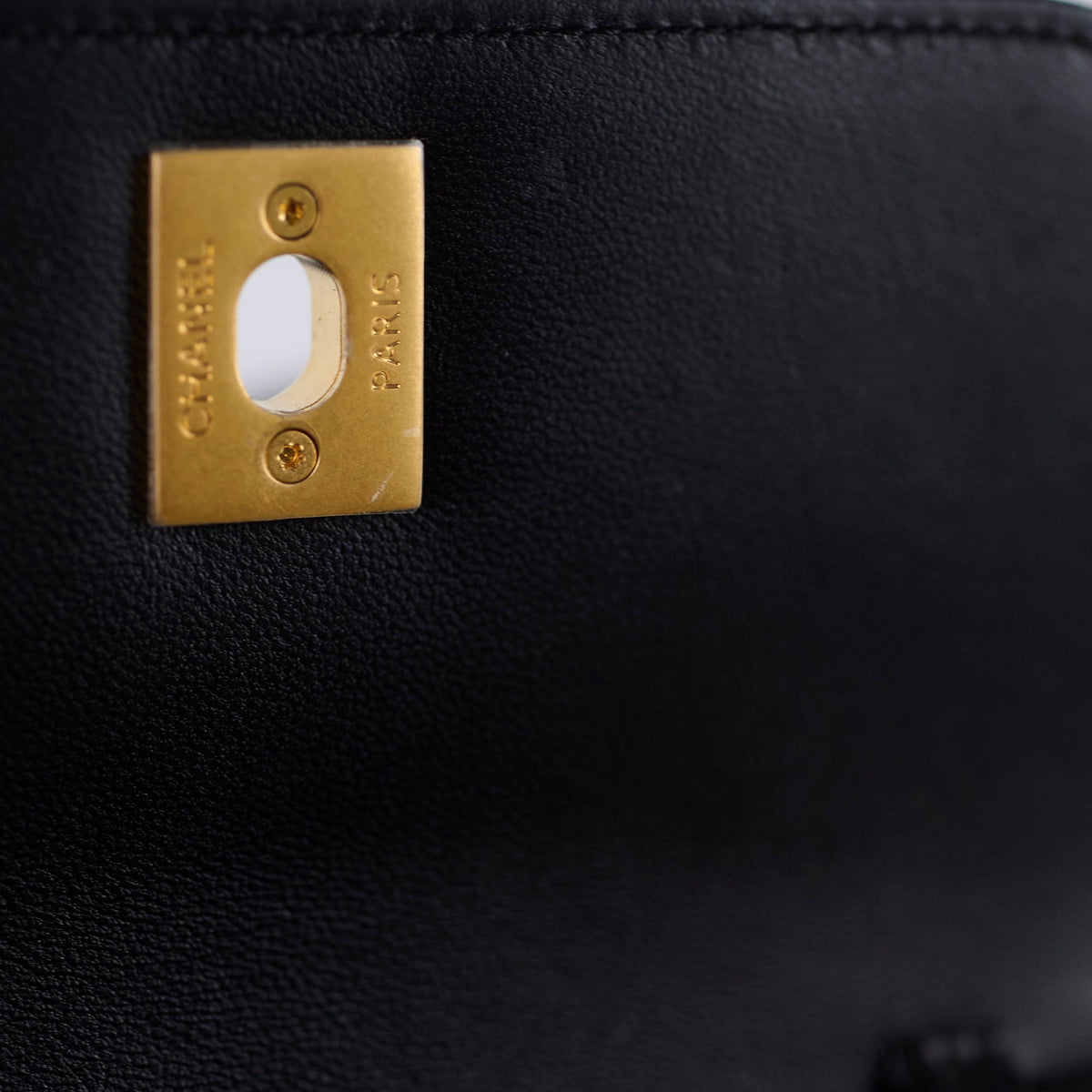 Chanel 25A Suede Mini Crossbody Black/Camel (Microchipped) - photo 6