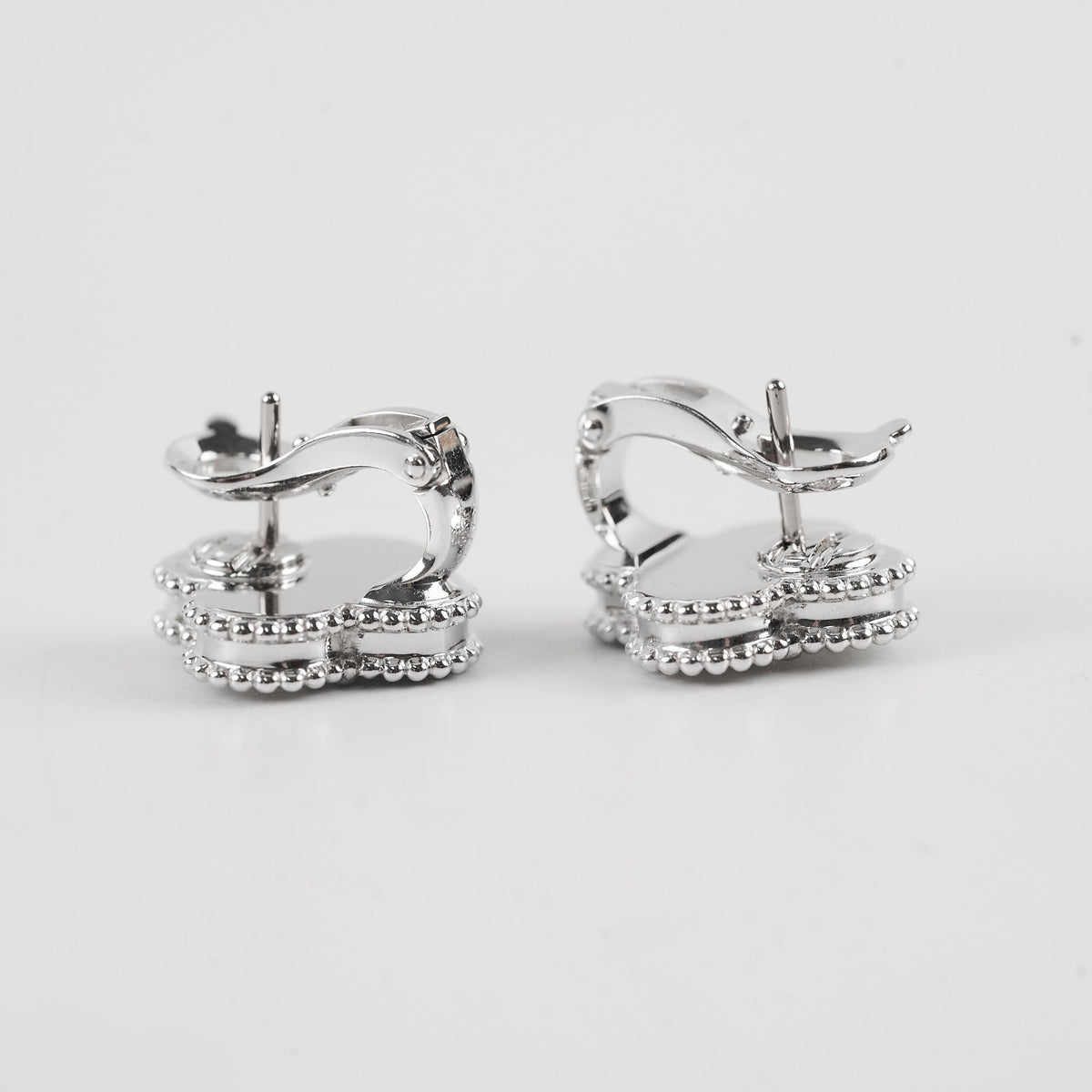 Van Cleef & Arpels Vintage Alhambra Guilloche Earrings WG - photo 5