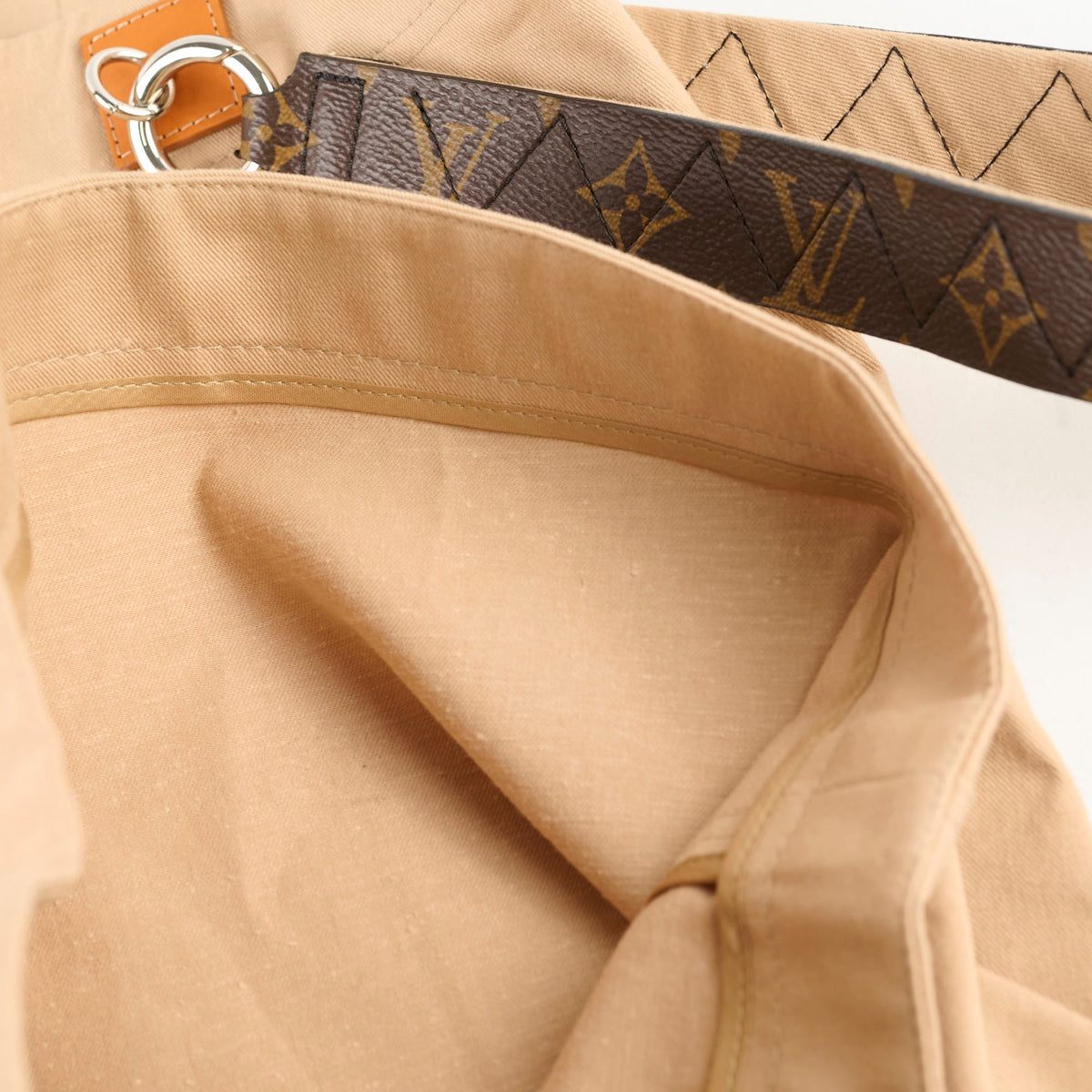Louis Vuitton Bermuda Short Size 36 Beige - photo 12