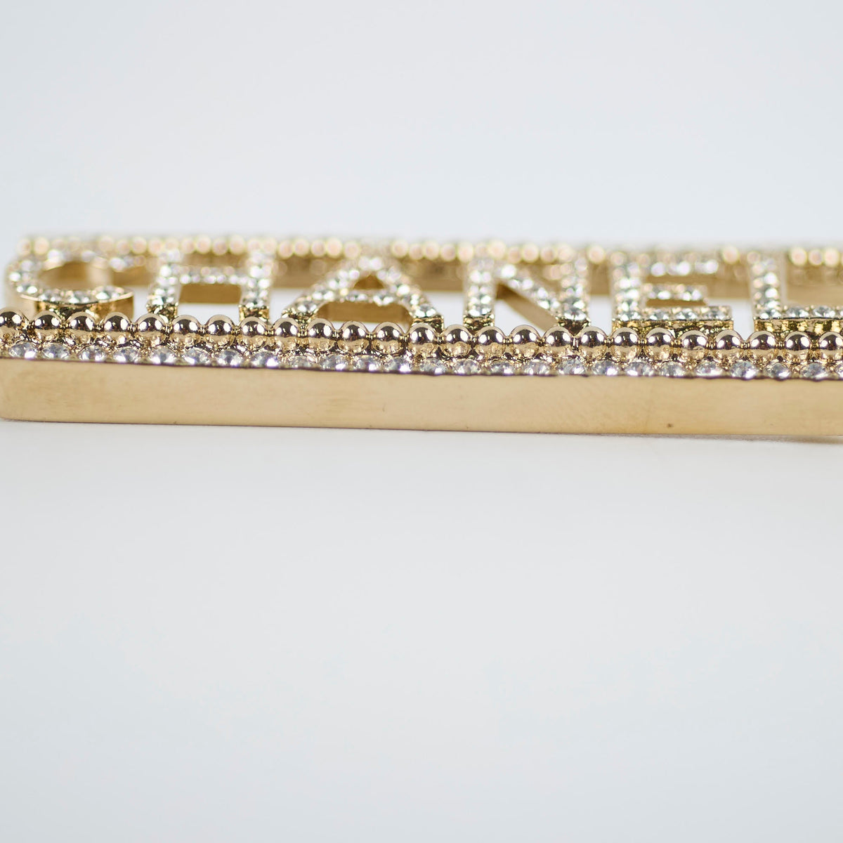 Chanel "CHANEL" Crystal Brooch Gold Costume Jewellery - photo 4
