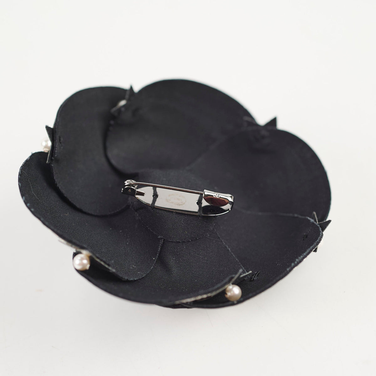 Chanel Leather Camellia Brooch - photo 4