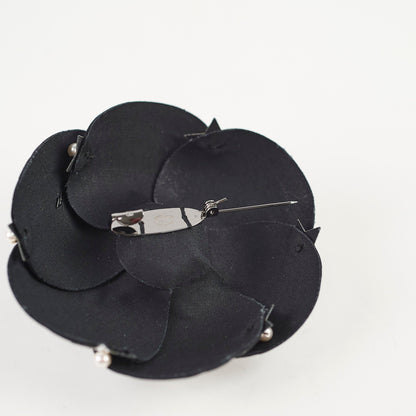 Chanel Leather Camellia Brooch - photo 5