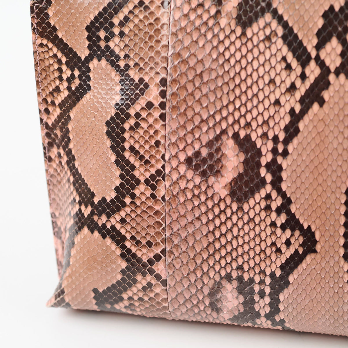 Loewe Pouch Python Pink - photo 8