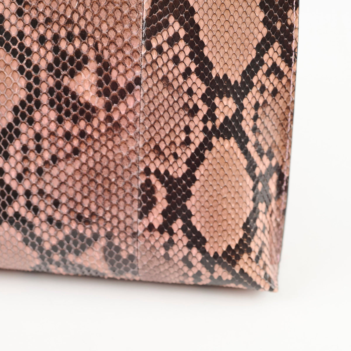 Loewe Pouch Python Pink - photo 6