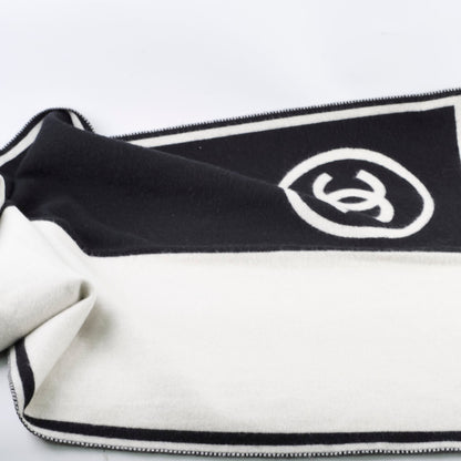 Chanel Thick Scarf - photo 10
