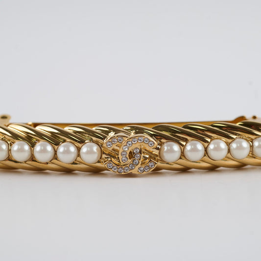 Chanel Gold Tone Pearl/Crystal CC Logo Hair Clip - photo 2