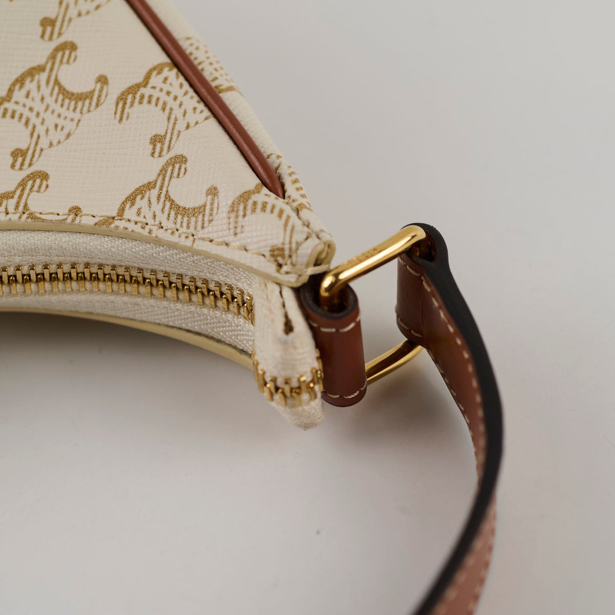 Celine Triomphe Ava Shoulder Bag white - photo 5