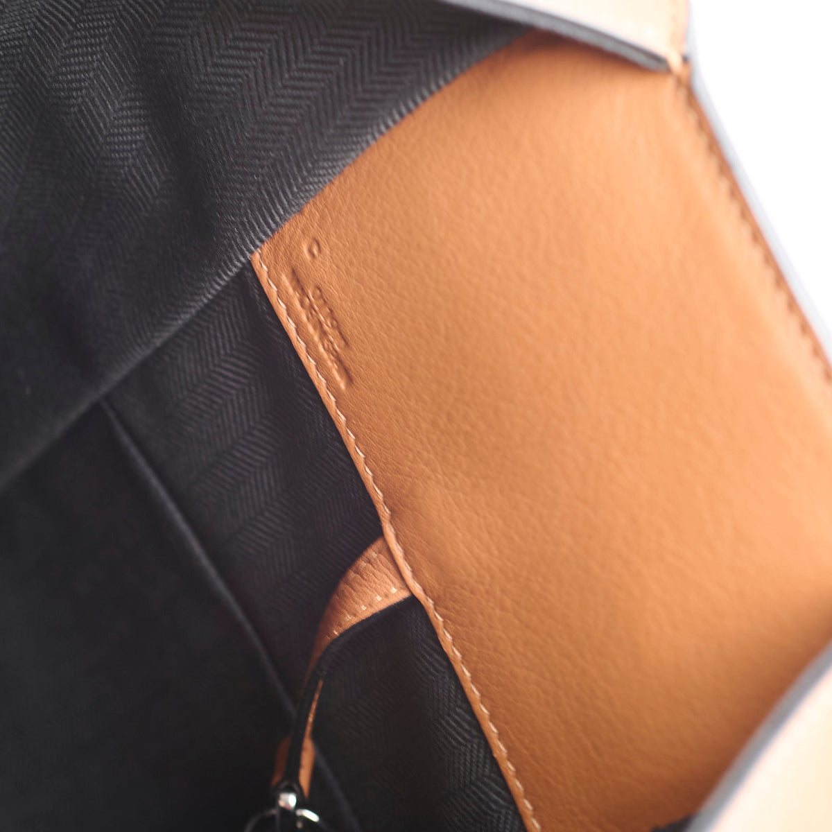 Loewe Small Hammock Bag Classic Calf Tan SHW + Extra strap - photo 10