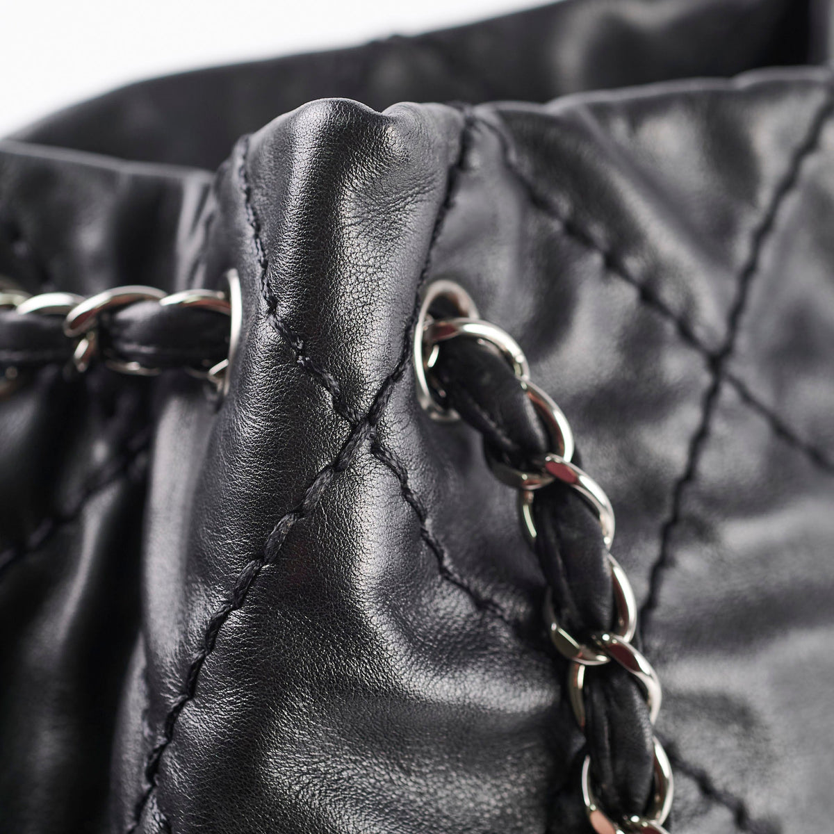 Chanel Bucket Bag Black Series 11 - photo 6