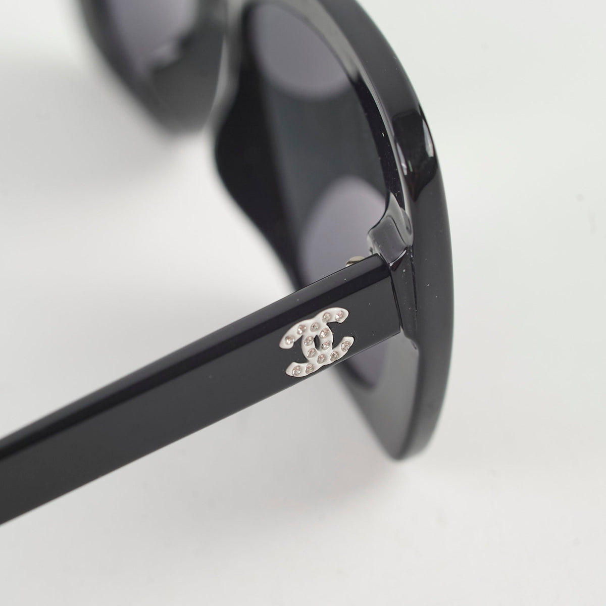 Chanel White Crystal Square Sunglasses - photo 5