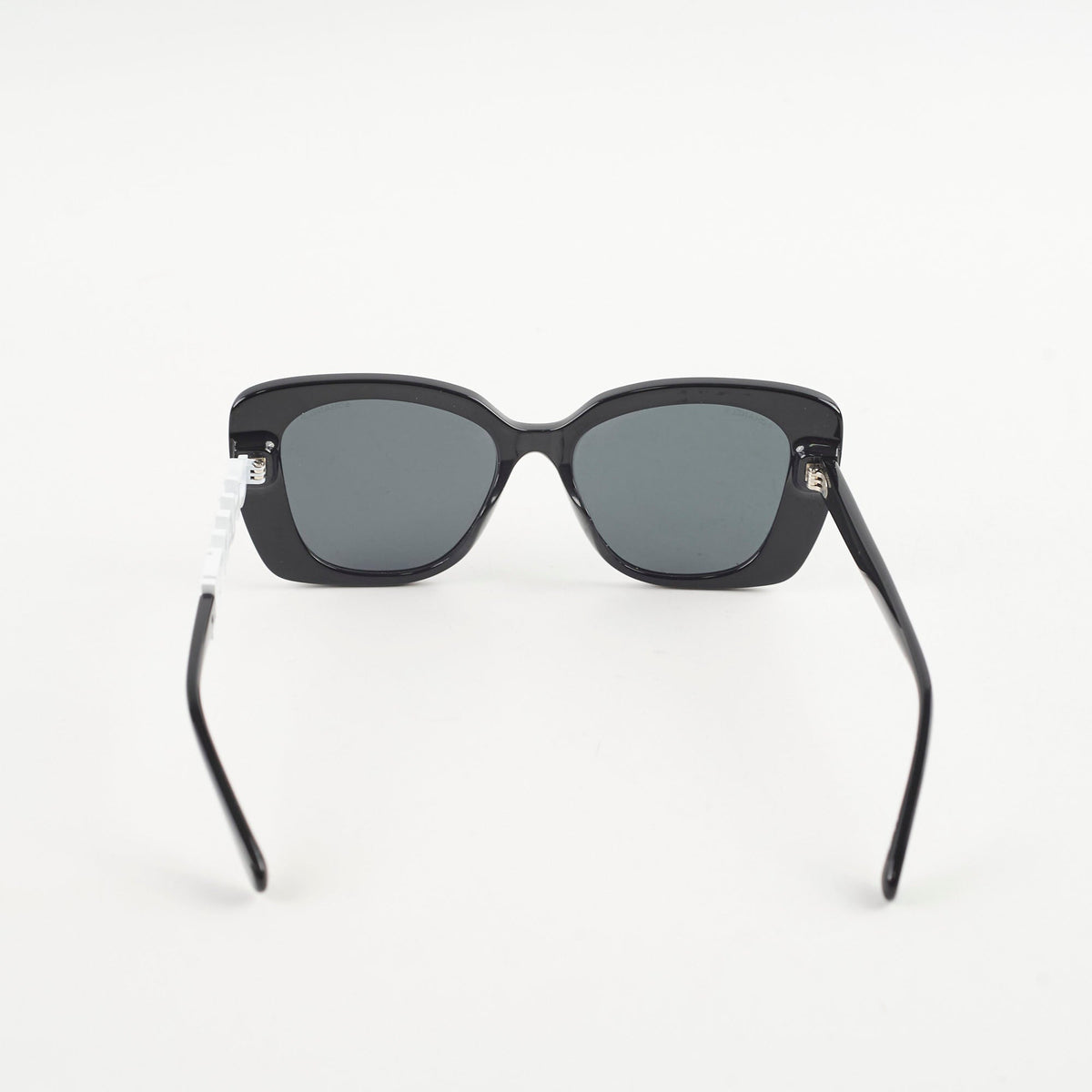 Chanel White Crystal Square Sunglasses - photo 3