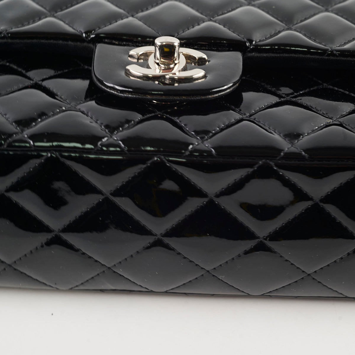 Chanel Classic Flap Medium M/L Patent Black (13 Series) - photo 17