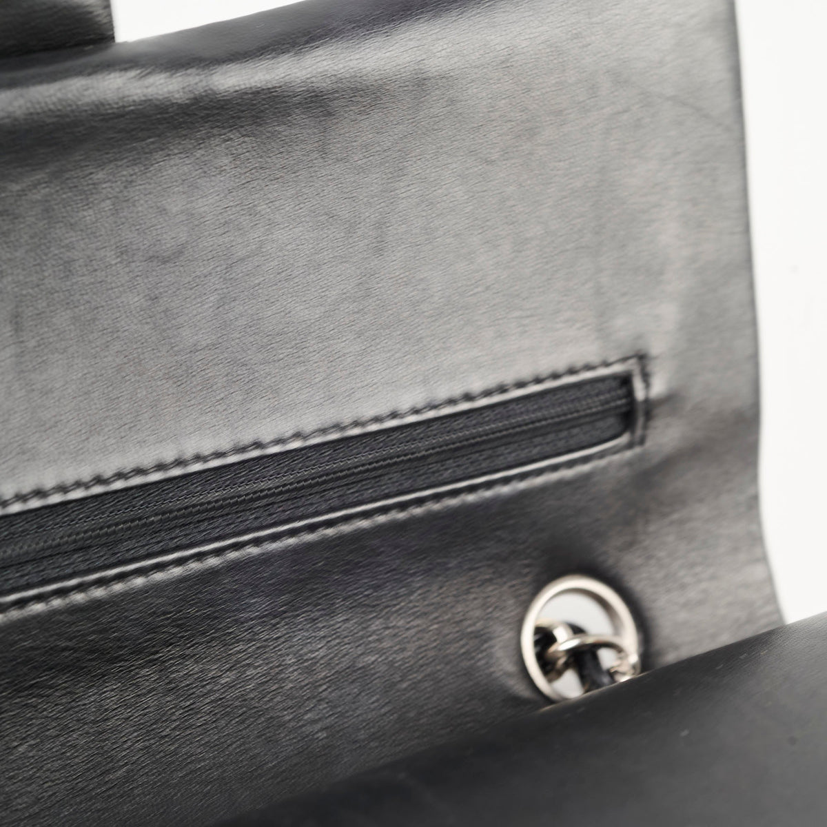 Chanel Classic Flap Medium M/L Patent Black (13 Series) - photo 7