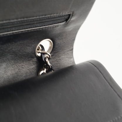 Chanel Classic Flap Medium M/L Patent Black (13 Series) - photo 9