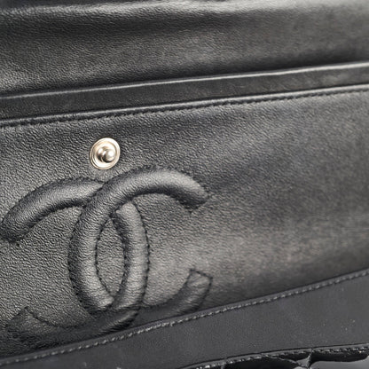 Chanel Classic Flap Medium M/L Patent Black (13 Series) - photo 11