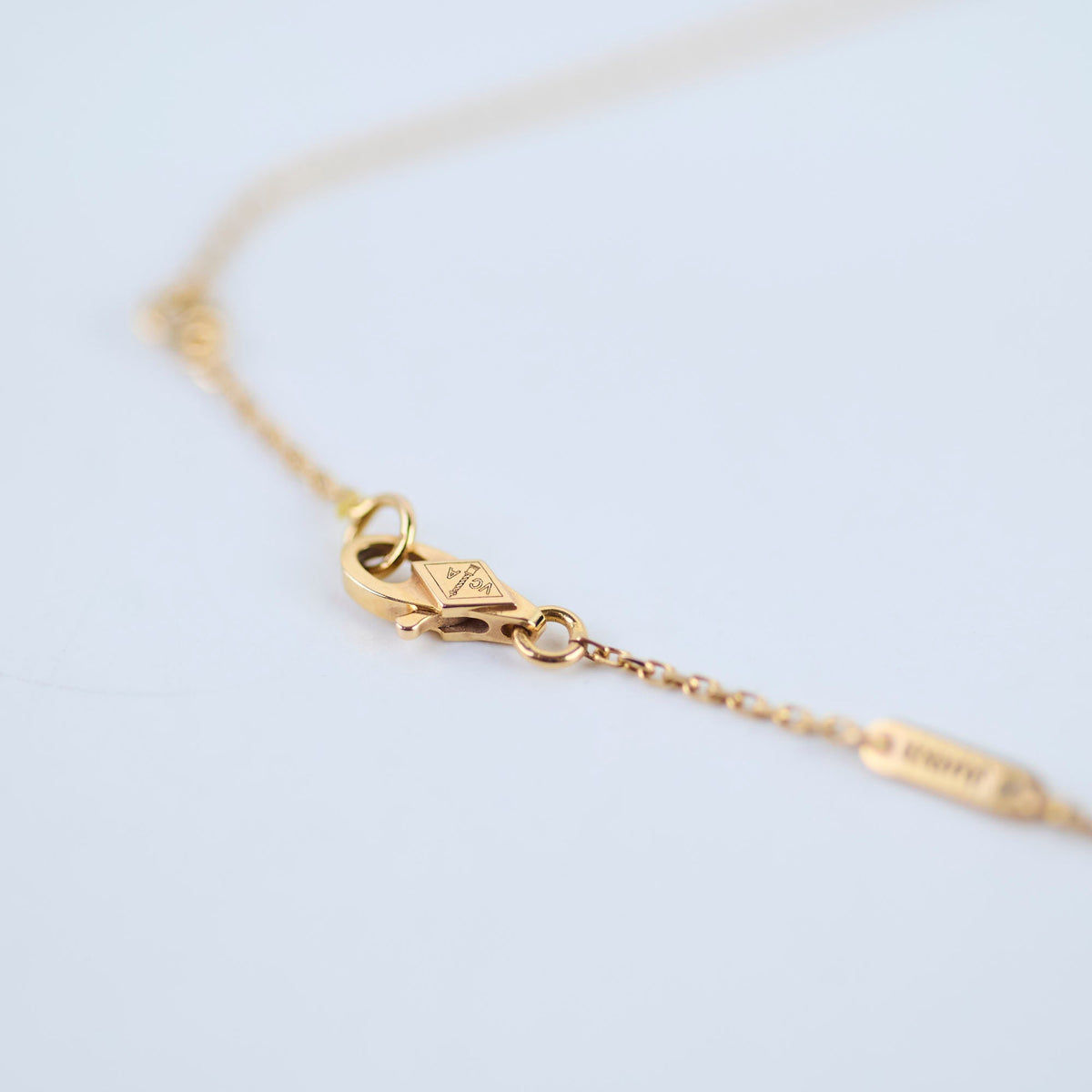 Van Cleef and Arpels Sweet Carnelian Necklace - photo 6