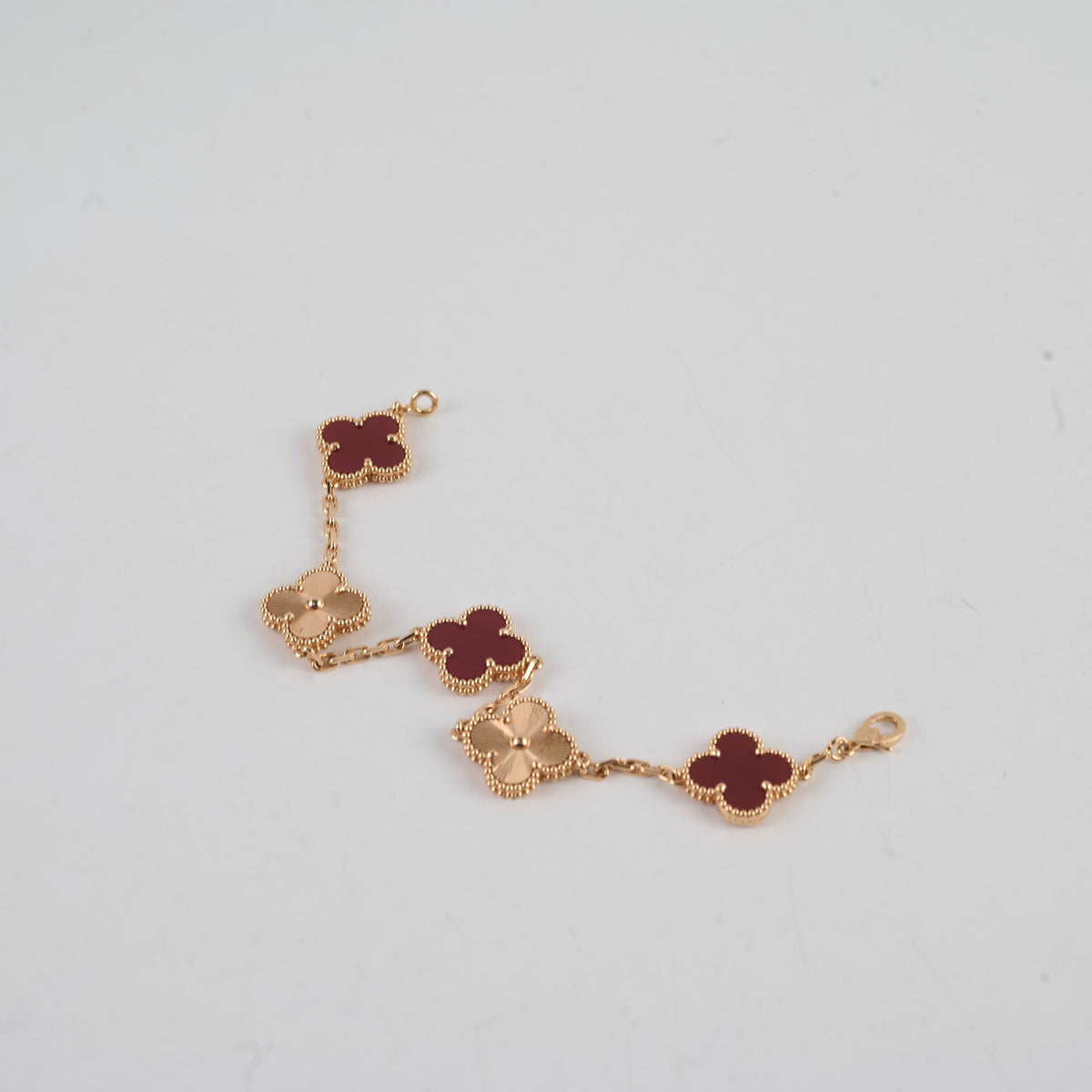 Van Cleef & Arpels 5 Motif Vintage Alhambra Guilloche & Carnelian Bracelet Rose Gold - photo 10