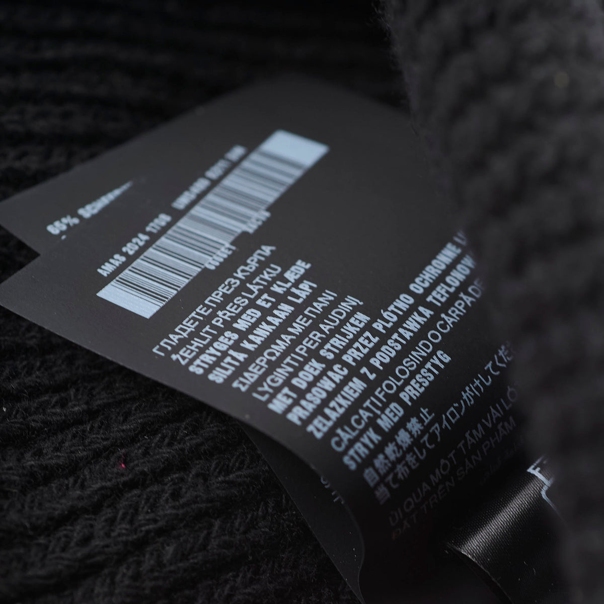 Prada Knit Beanie Black - Size L - photo 7