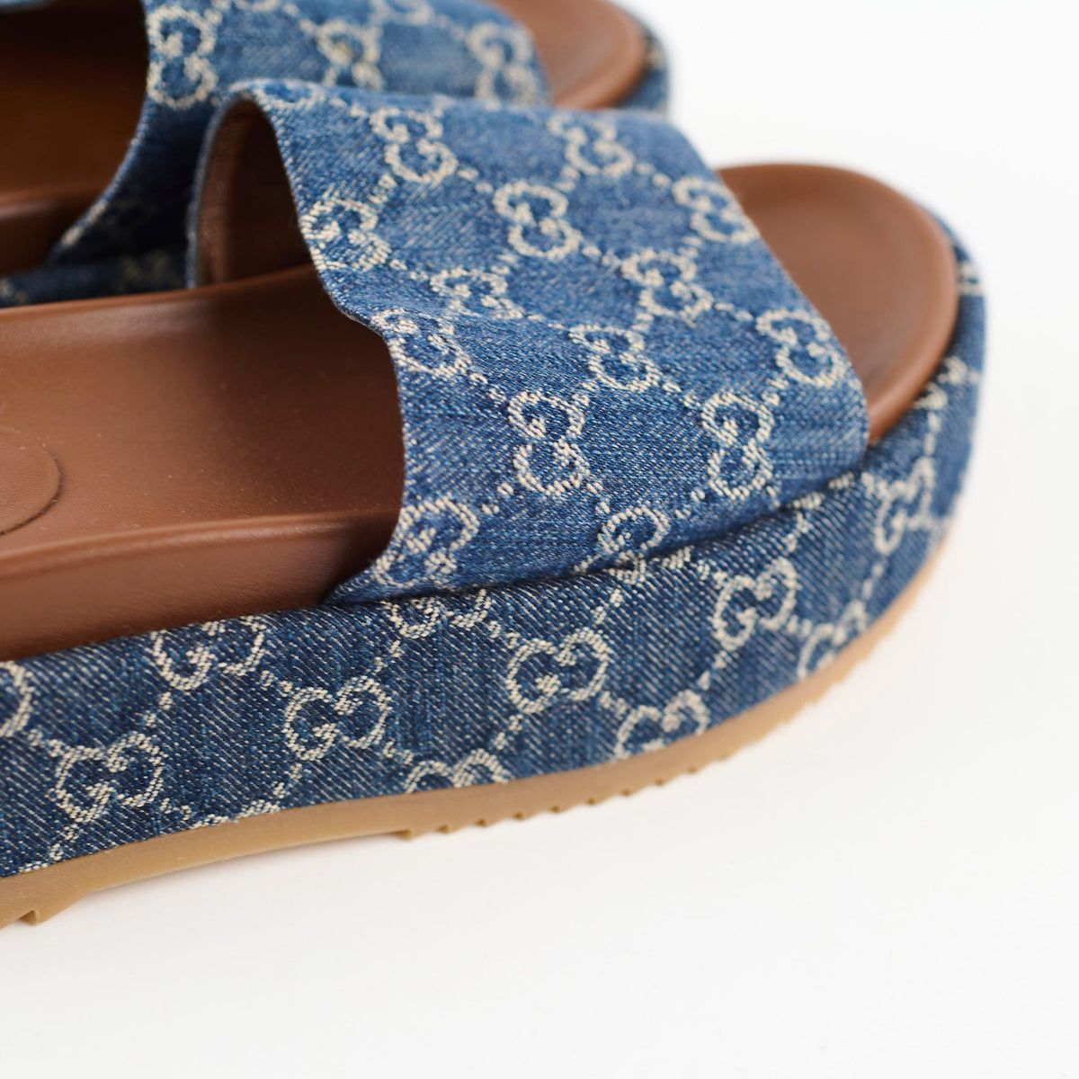 Gucci Denim Platform Slides Size 37 - photo 5