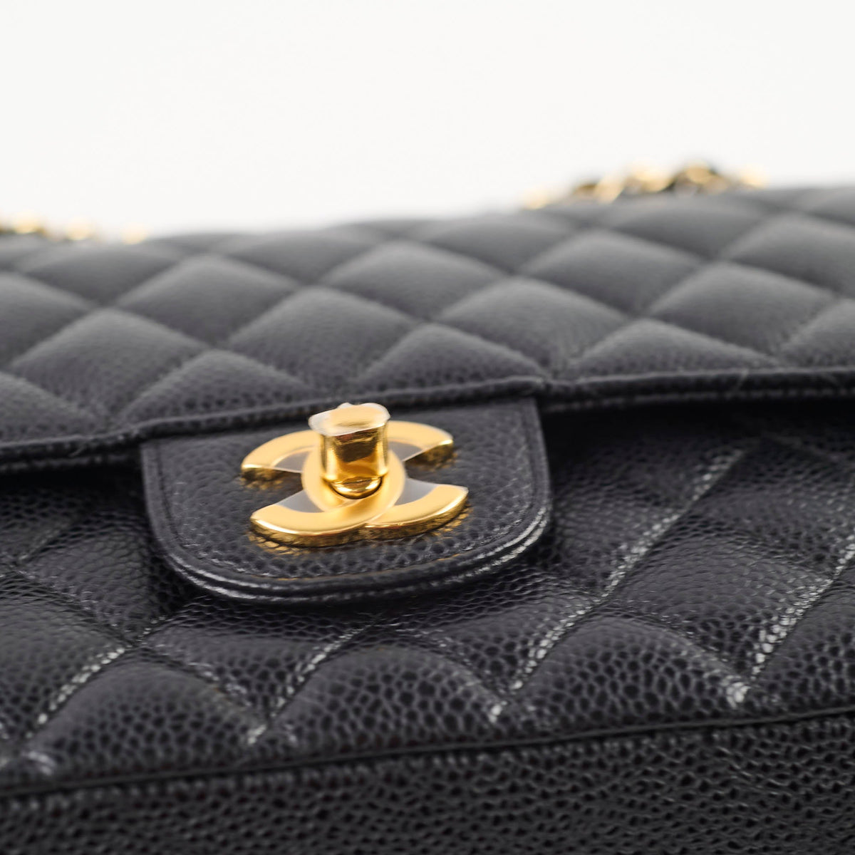 Chanel Medium Classic Flap Black Caviar GHW 16 series - photo 17