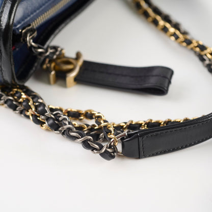 Chanel Gabrielle Small Hobo Blue - photo 16
