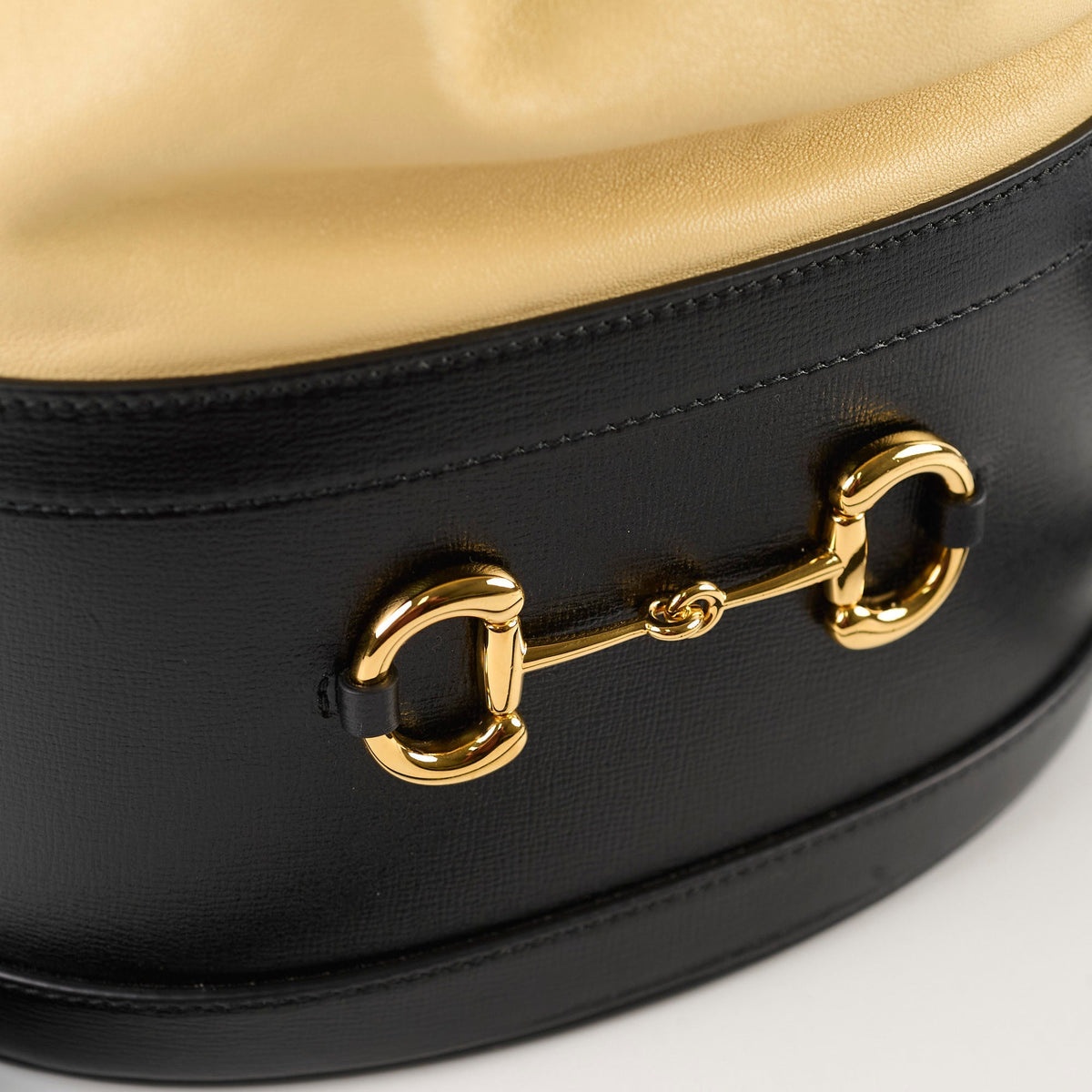 Gucci Horsebit 1955 Bucket Bag Beige/Black - photo 8